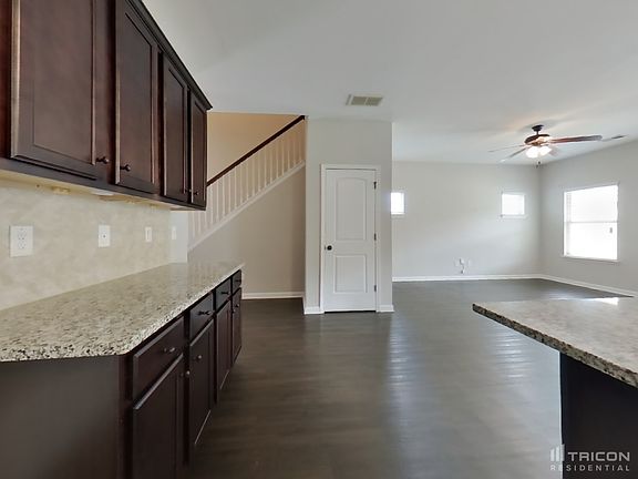 5th image of 204 Magnaview Dr