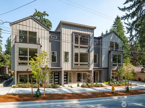 18032 A Sunnyside Avenue N, Shoreline, WA 98133