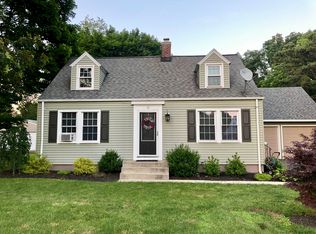 10 Edward Rd, North Branford, CT 06471