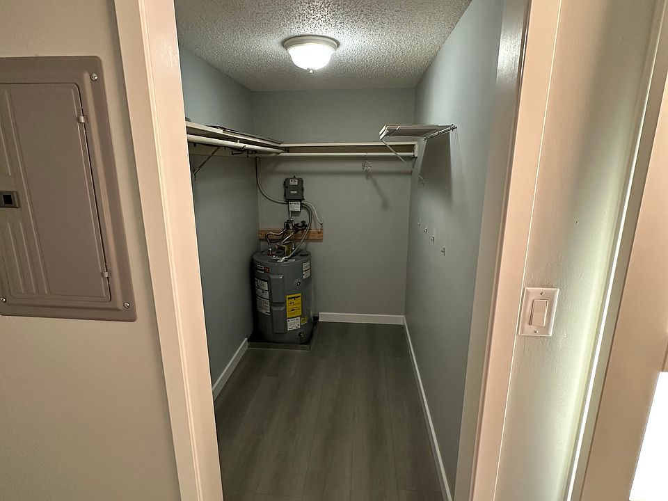 1st image of 1153 Rue Des Rois