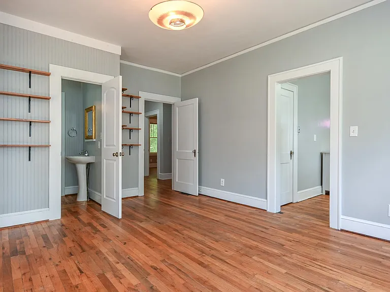1095 Oconee St — Photo 14