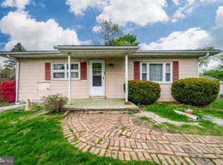 1430 Logan St, Reading, PA 19607