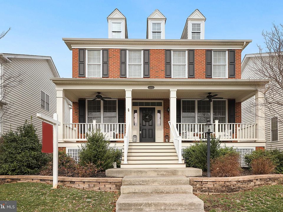 1st image of 15345 Admiral Baker Cir