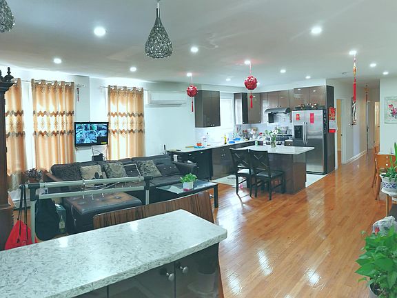 3rd image of 107-28 170th St