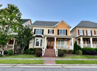 709 Water Hickory Dr, Cary, NC 27519