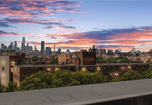 5th image of 924 Myrtle Ave #2C
