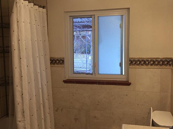 Full bath