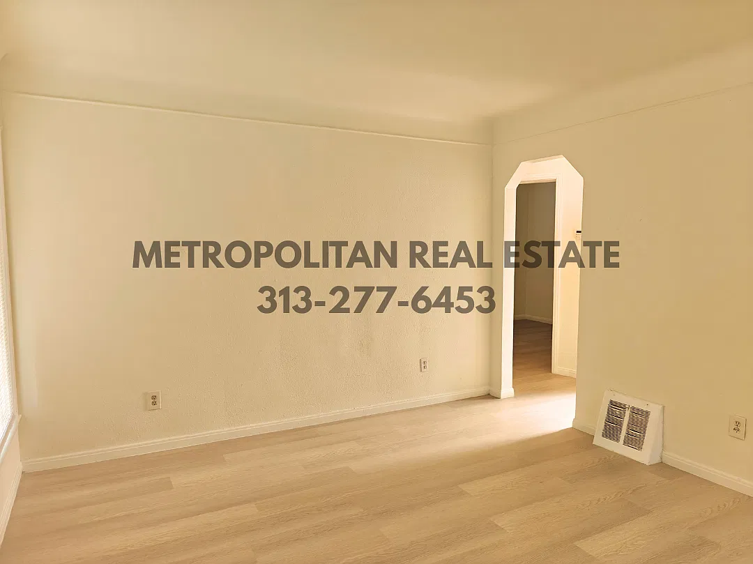 3 bed, 850 sqft, $1,225 — Photo 2