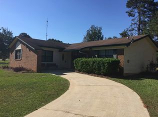 2152 Portsmouth Cir, Tallahassee, FL 32311