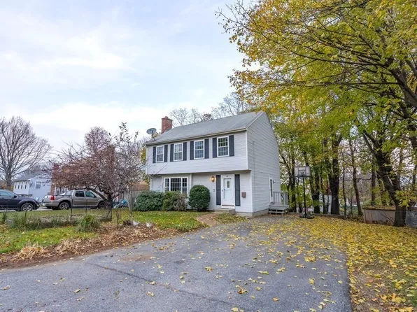 30 Hulbert Rd, Worcester, MA 01603