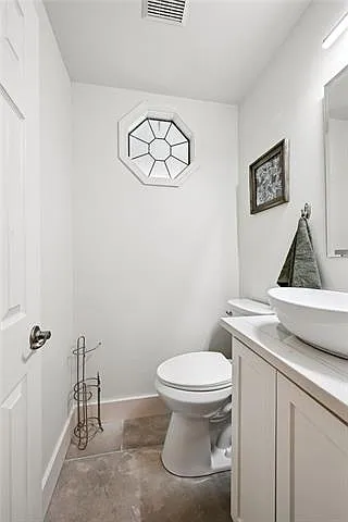655 Colbert St #24 — Photo 13