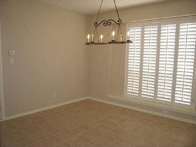 5th image of 517 Layton Dr