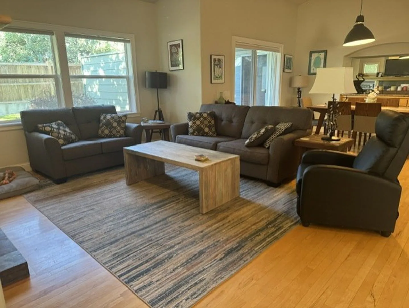 West Side Location — Photo 4