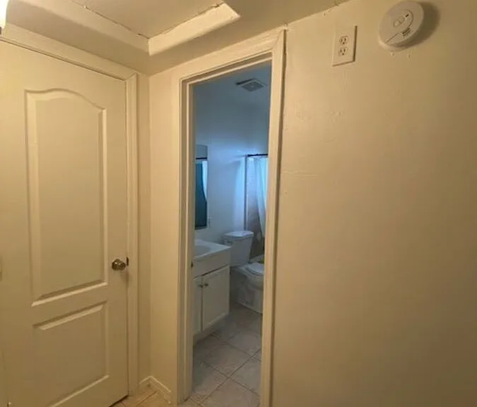 10648 N 15th Ave #2 — Photo 14