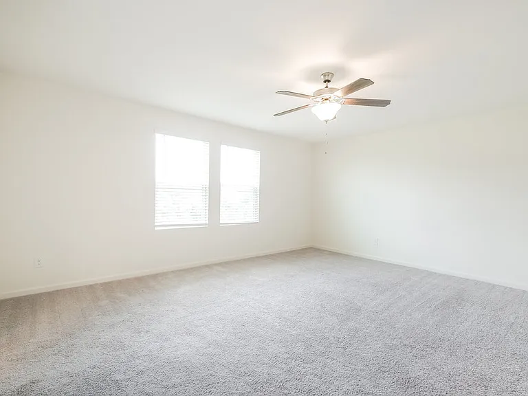 367 Greenwalk Pl — Photo 11