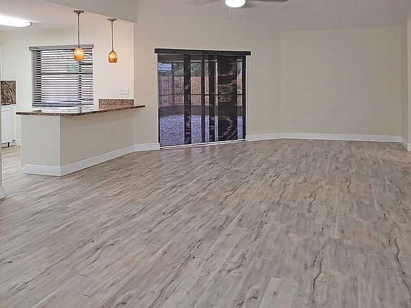 2nd image of 5920 Epsom Ln