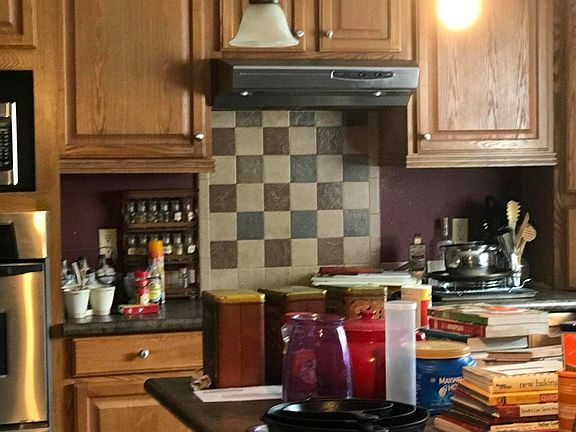 3rd image of 7463 W Revere Ln