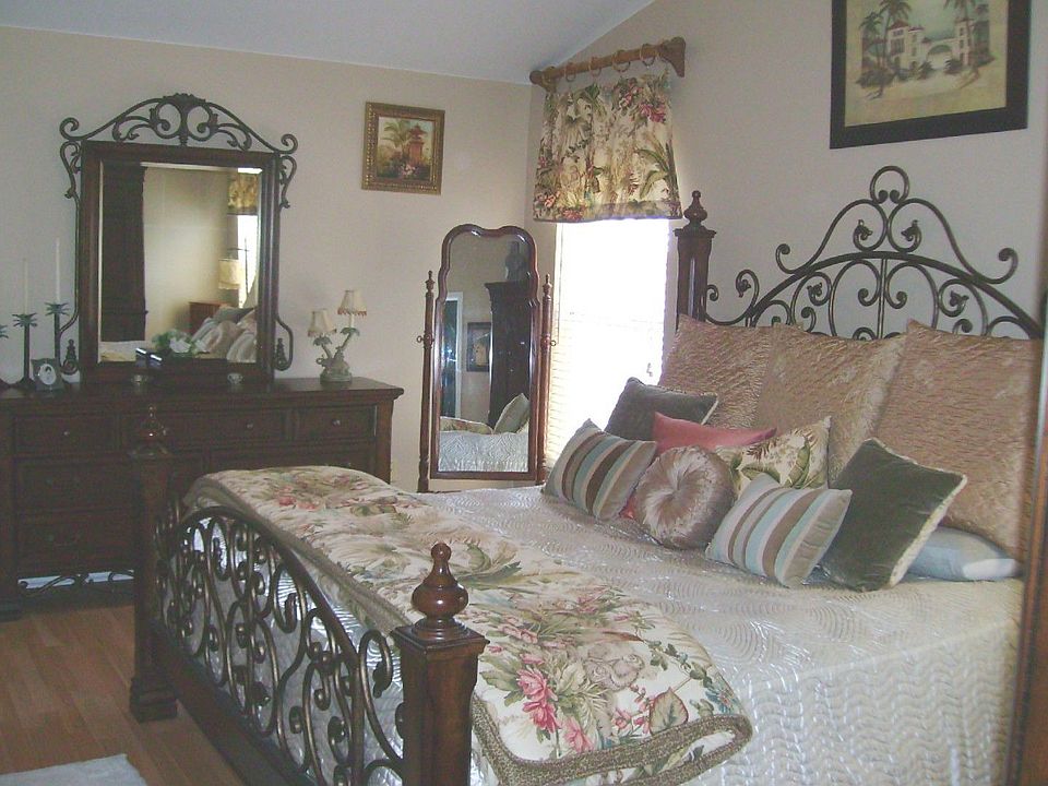 Large Master Bedroom