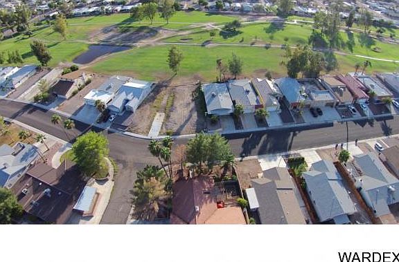 2nd image of 2558 Country Club Dr