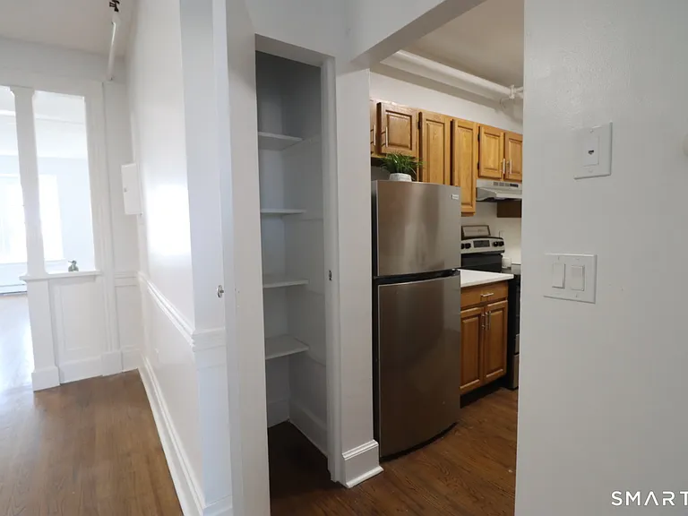 187 Bank St #302 — Photo 3