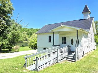 1560 Julia Simpkins Rd, Hiwassee, VA 24347