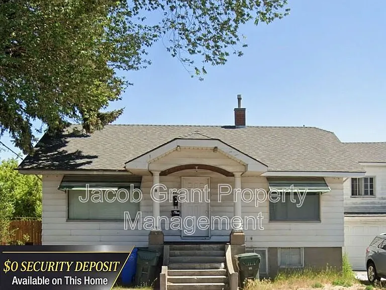 1042 S 4th Ave #B — Photo 1