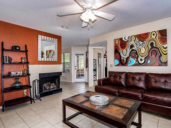 2nd image of 6655 N Canyon Crest Dr