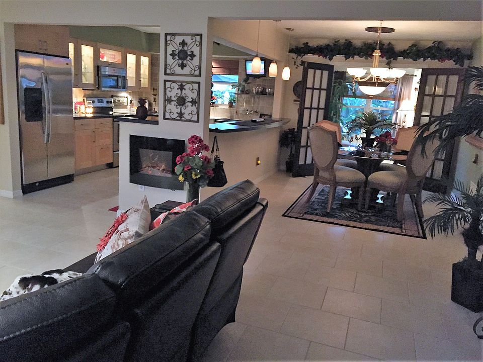 1st image of 2927 Pinecrest St