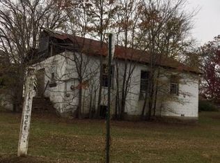 52 2nd St, Barnesville, GA 30204