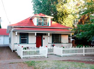 2017 C St, Forest Grove, OR 97116