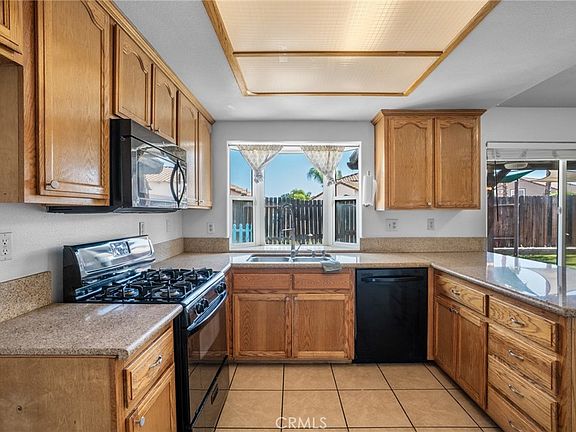5th image of 25605 Catalejo Ln