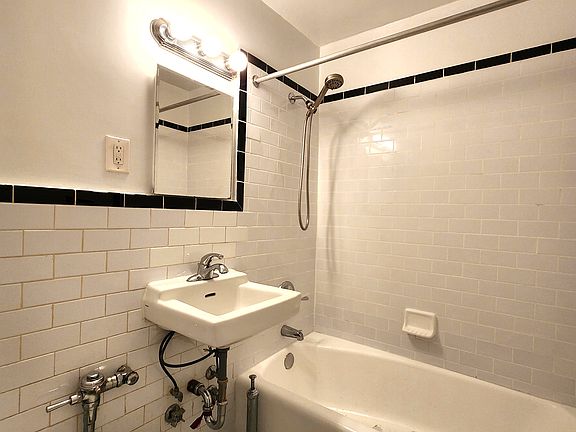 5th image of 2024 3rd Ave APT 3C