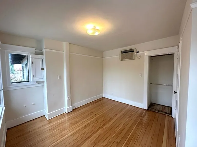1400 Fremont Ave. — Photo 7