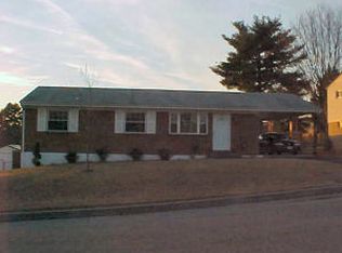 616 Churchland Rd NW, Roanoke, VA 24017