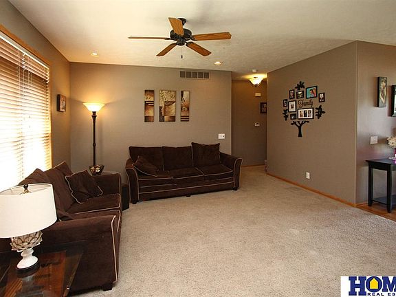 4th image of 1851 Kennedy Dr