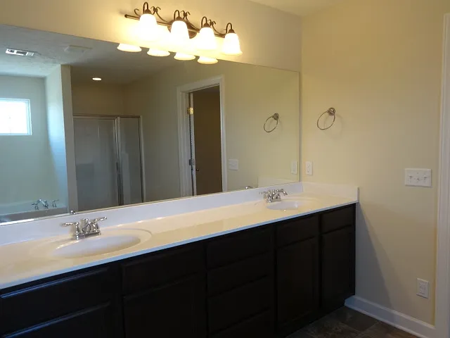 5566 Oak Chase Dr — Photo 7