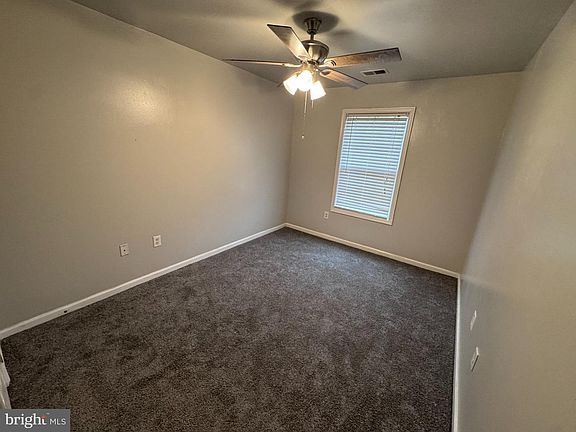 4th image of 244 Topaz Ln