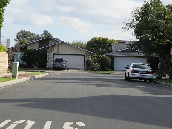 5th image of 3231 Julian Ave