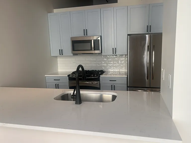 521 W Superior St #132 — Photo 7