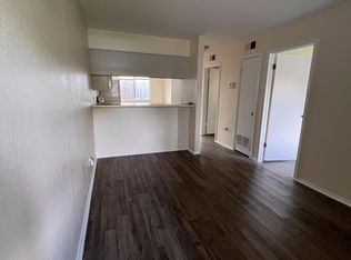 500 Burton Ave APT 5, San Antonio, TX 78221