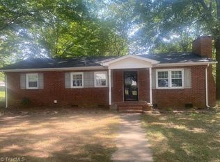 144 Homer Ln, Randleman, NC 27317