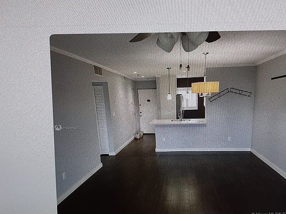 2nd image of 7815 Camino Real #413