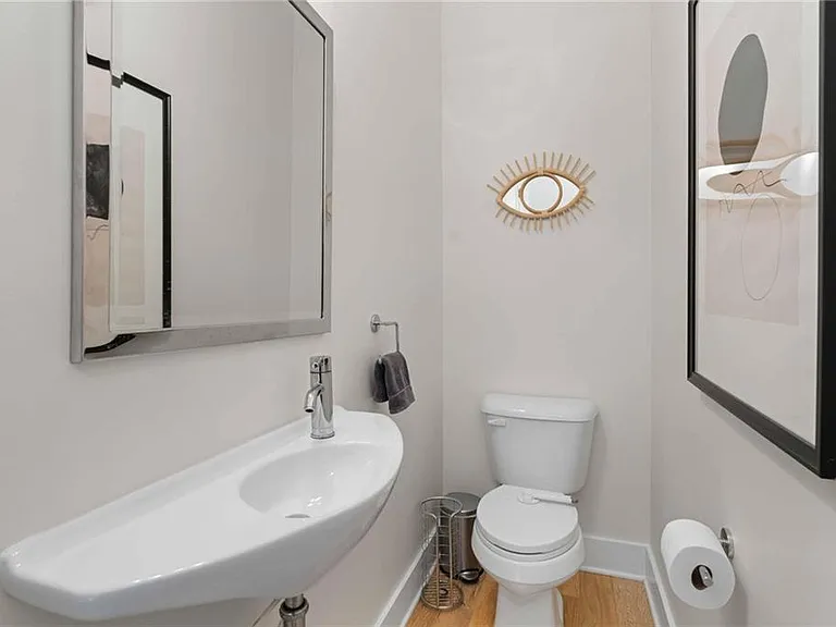 15 Daniel St SE #1 — Photo 15