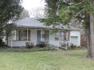 217 W Meyer Ave, New Castle, PA