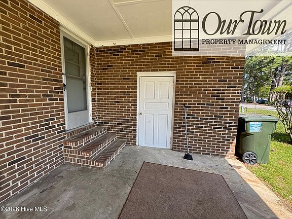 3rd image of 5100 White Oak Loop