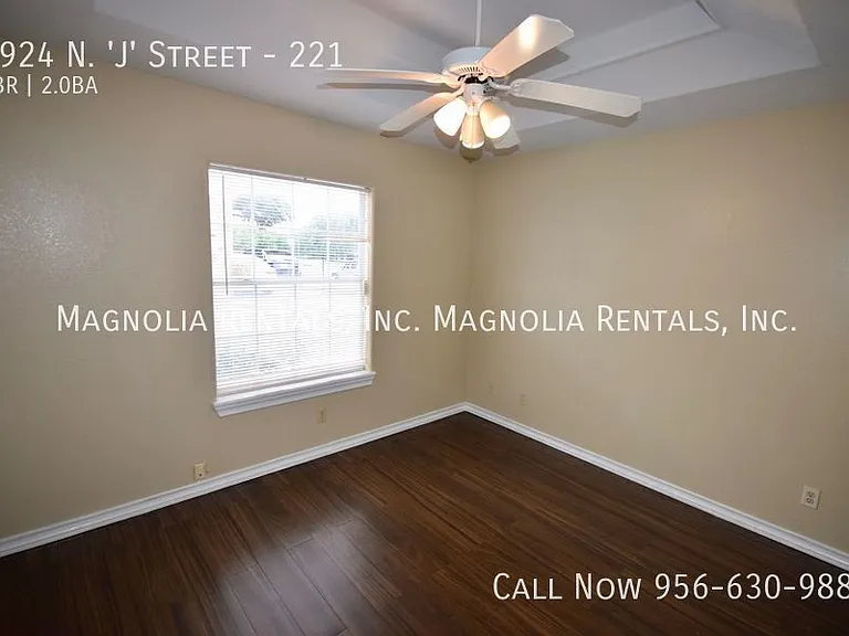 2924 N J St #221 — Photo 11