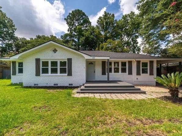 2467 Two Oaks Dr, Charleston, SC 29414