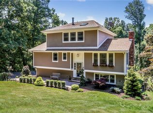 30 Wood Creek Rd, New Fairfield, CT 06812