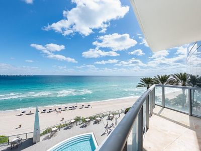 17121 Collins Ave APT 904, Sunny Isles Beach, FL, 33160