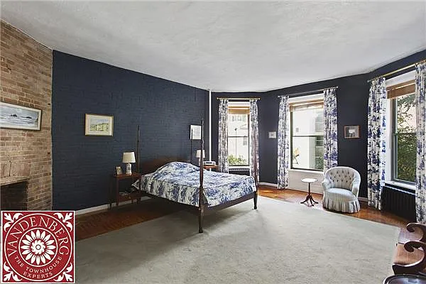 Sold by Vandenberg | media 5